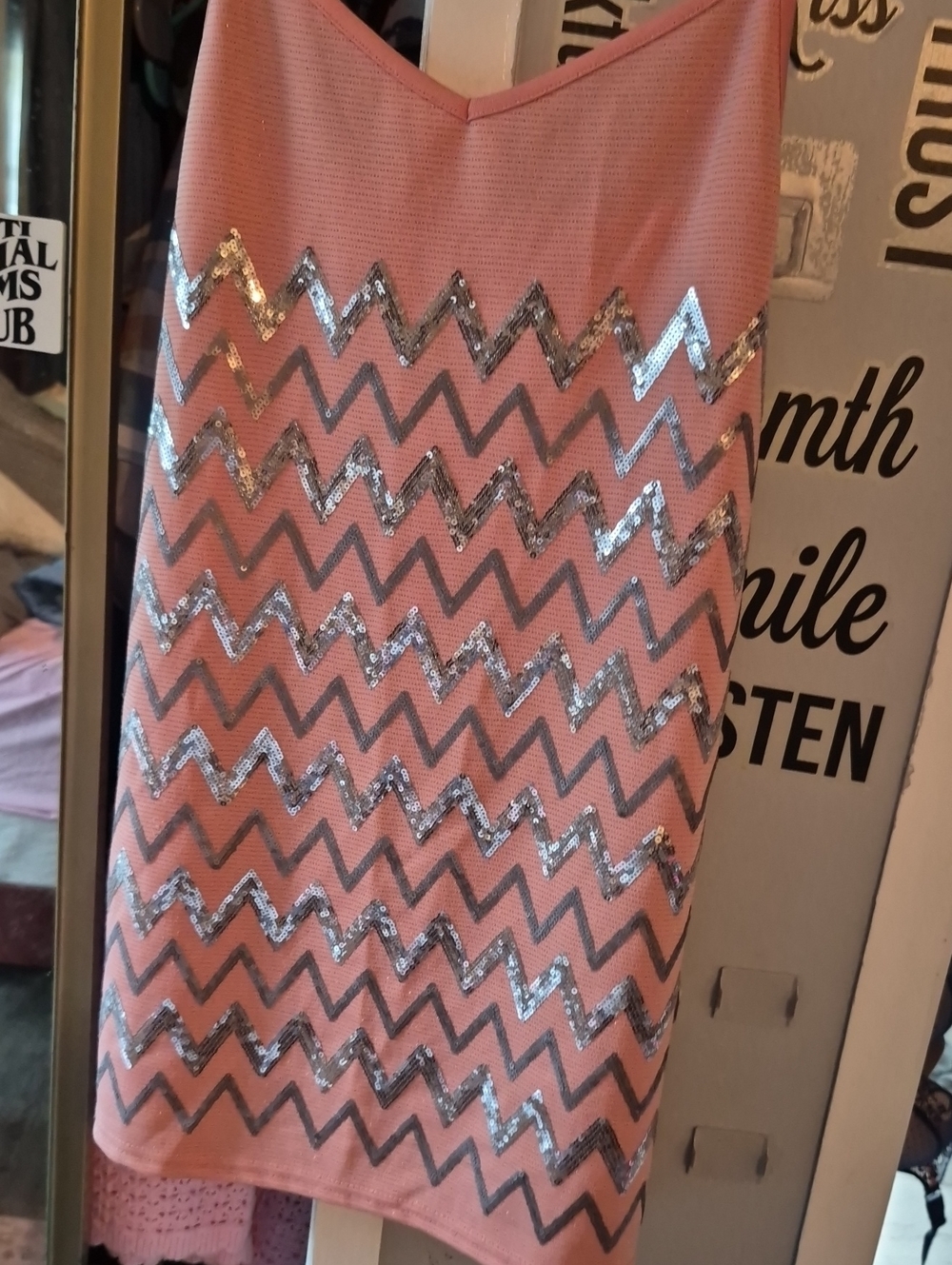 Women's Pink Sequin Chevron Pencil Skirt - Vanity Size Large